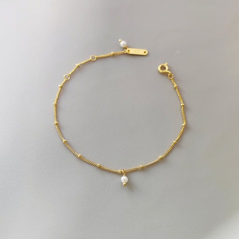 Shell Heart Bracelet