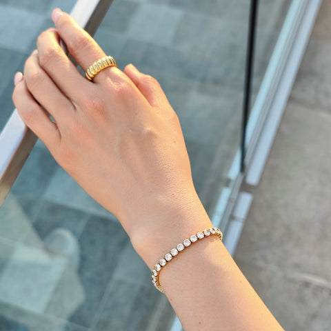 Shell Heart Bracelet