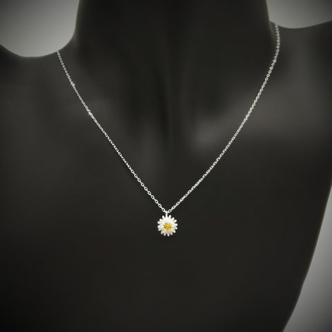 Sterling Silver Daisy Necklace