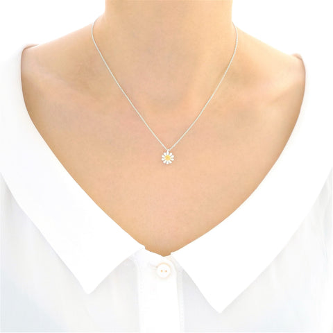 Sterling Silver Daisy Necklace